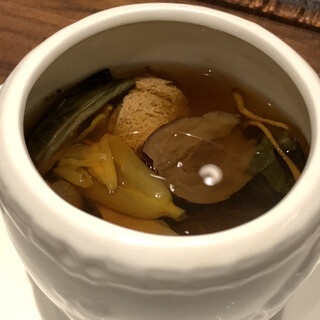カントニーズ 燕