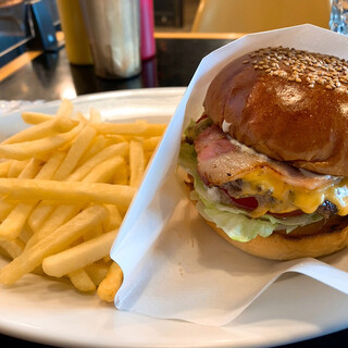 ゴールデンブラウン