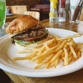 エルエーガレージ