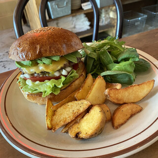 クリッターズバーガー