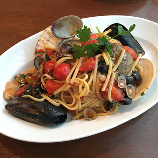 トラットリア・築地パラディーゾ