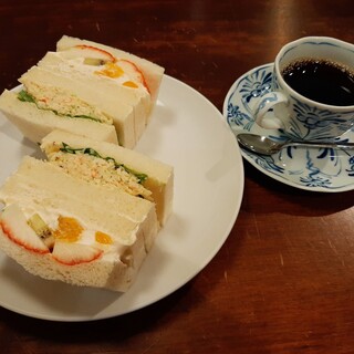 さえら
