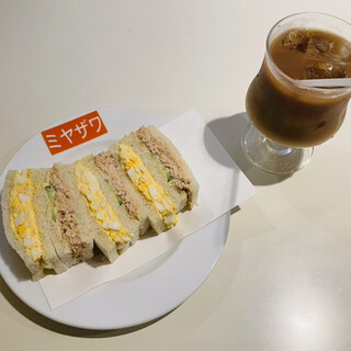 みやざわ