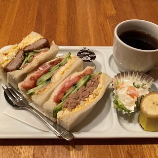 ビクトリー
