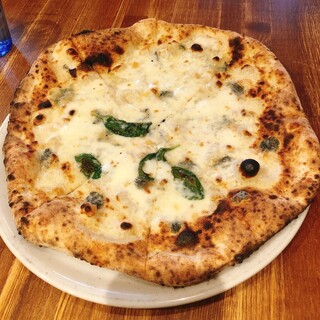 ラ ピッツァ ナポレターナ レガロ