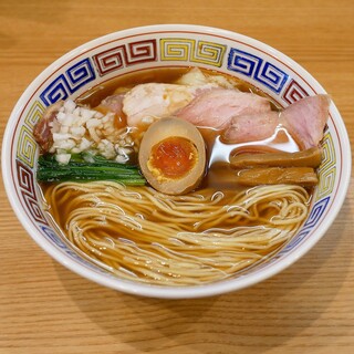 ほっこり中華そば もつけ