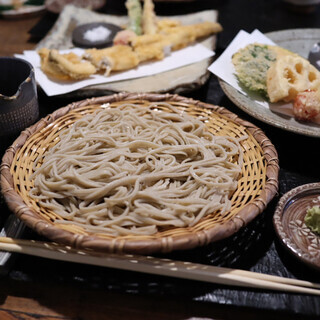 手打ち蕎麦 成冨