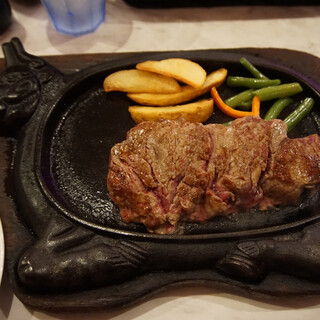 ステーキハウス８８