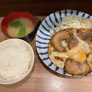 とんかつ小田保