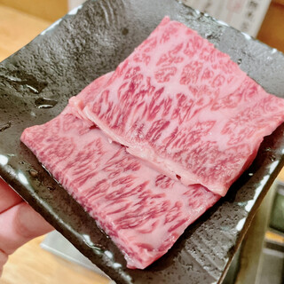 立喰い焼肉 治郎丸