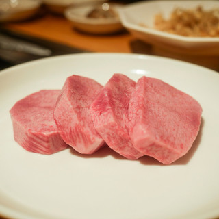 焼肉 名門