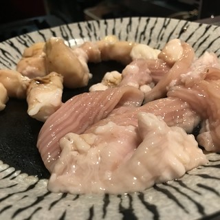 かどやホルモン店