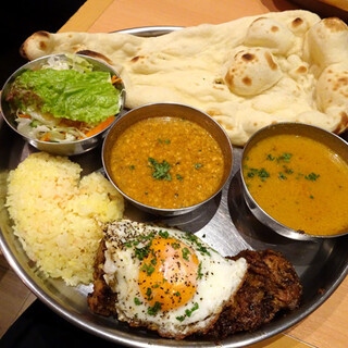 [閉店]タンドール料理ひつじや