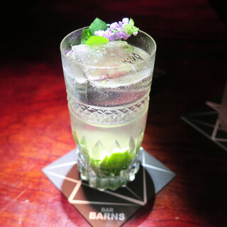 バー・バーンズ