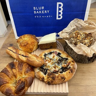 ブラフベーカリー