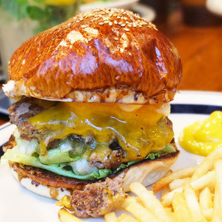 THE GREAT BURGER