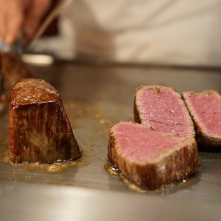 秋田牛鉄板焼 銀座五明