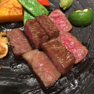 蔵 鉄板焼＆寿司