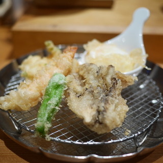 天ぷらめし 金子半之助