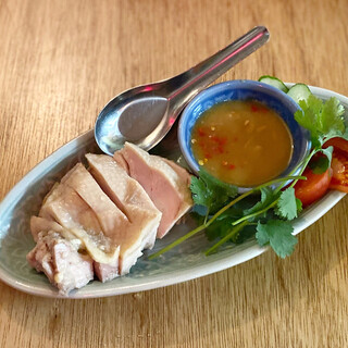 旅人シェフのタイ食堂 KHAO