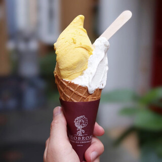 ジェラテリア テオブロマ