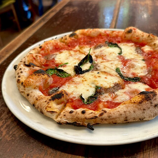 ピッツァダバッボ