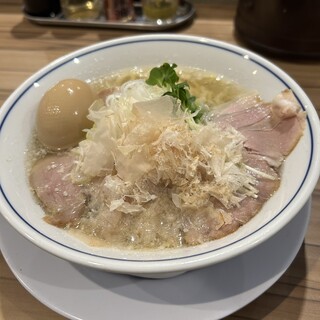 らーめん鱗