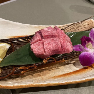 焼肉・鉄板焼ステーキ 橘通りミヤチクAPAS