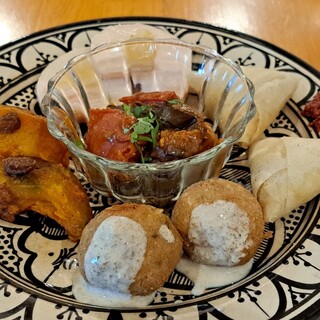 [移転前]クラフトビールとモロッコ料理 ホップとリップ