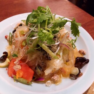 タイ料理 Sweet Basil