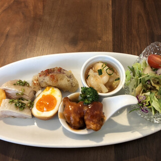 健民ダイニング