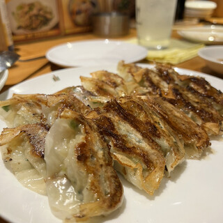 餃子のだんちゃん 三国亭