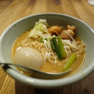 和醸良麺 すがり