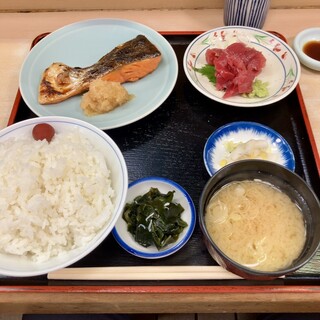 [閉店]季節料理 魚竹