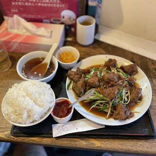 レバニラ定食 kei楽