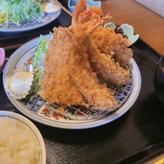 [閉店]お食事処 大原