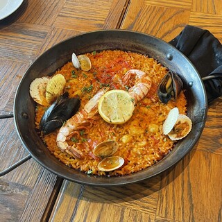 Seafood & Tapas LUBINA