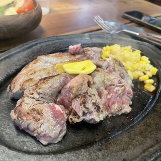 ステーキハウス リベラ