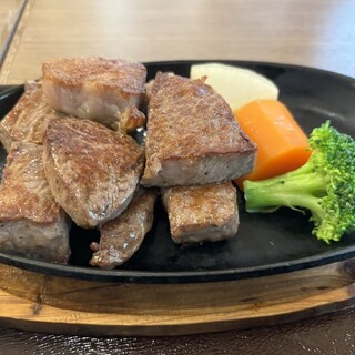 ステーキハウス寿楽