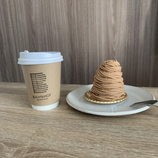 カフェ バーンホーフ