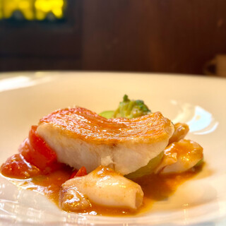 ゆっくりワイン食堂 ゴッチャポント