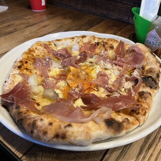 ピッツェリア Tuka