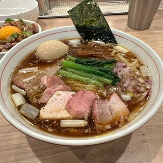 麺処 にし尾