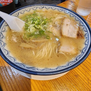 元祖赤のれん 節ちゃんラーメン