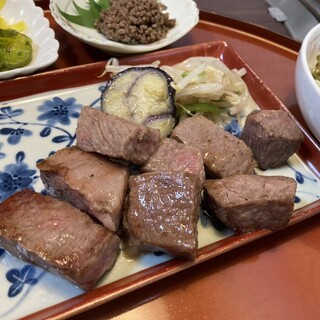 炭火焼ステーキ 但馬