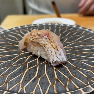 立ち食い寿司 極