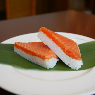 扇一 ます寿し本舗