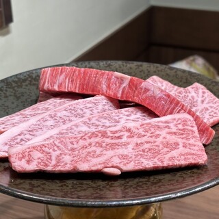 焼肉 ホルモン Beef Boss