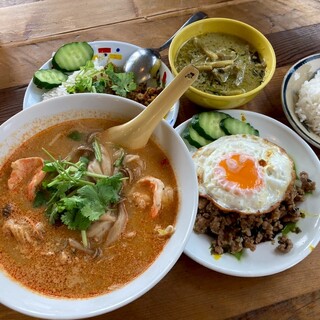南国食堂 マムアン