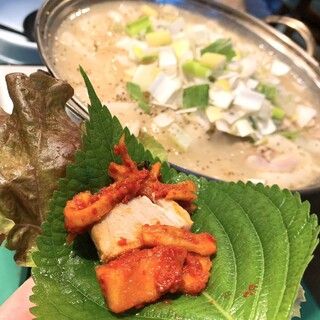 シモン